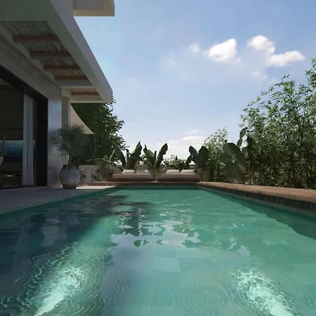 Lora Pearl Villa