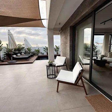 Lora Pearl * Protaras